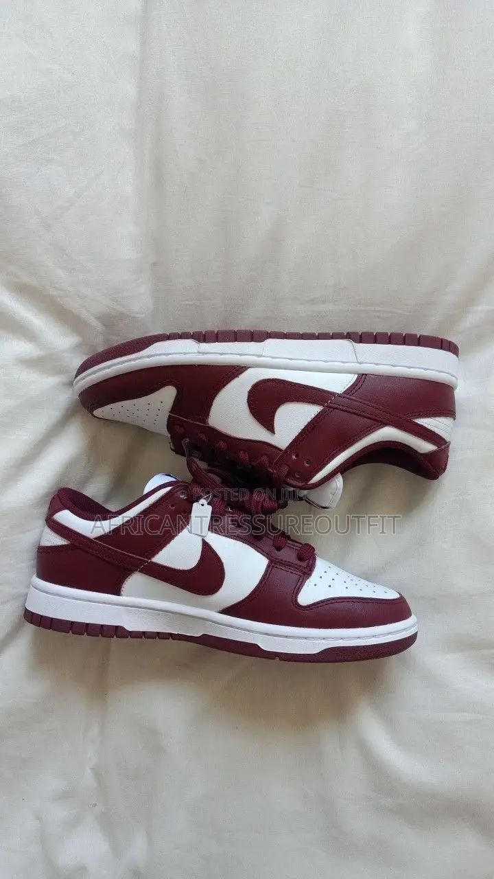 Nike Sb Collection Available Premium Sneakers Available