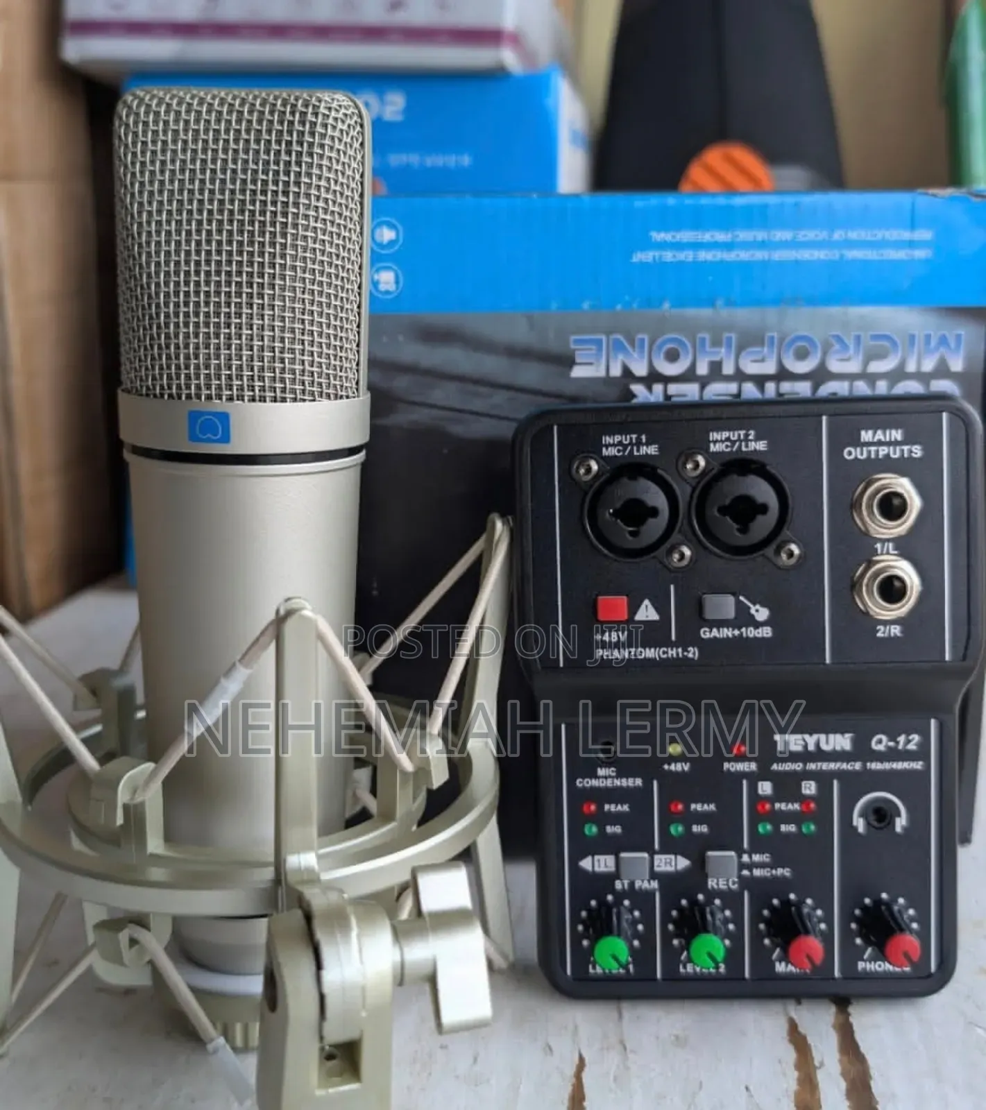 Studio Condenser Microphone With Sound Card 2 Way