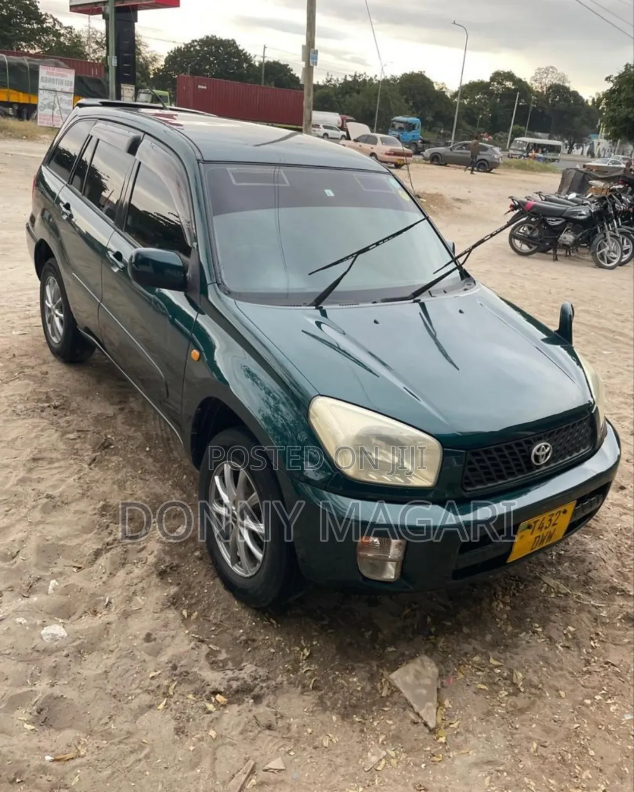 Toyota RAV4 2005 Green
