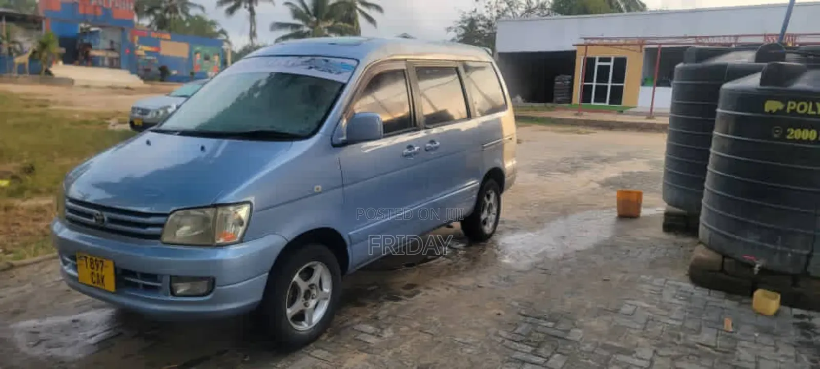 Toyota Noah 2003 Blue