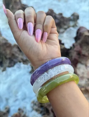 Trending Resin Bangles
