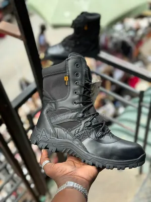 New Delta Boots for Men's Material Leather