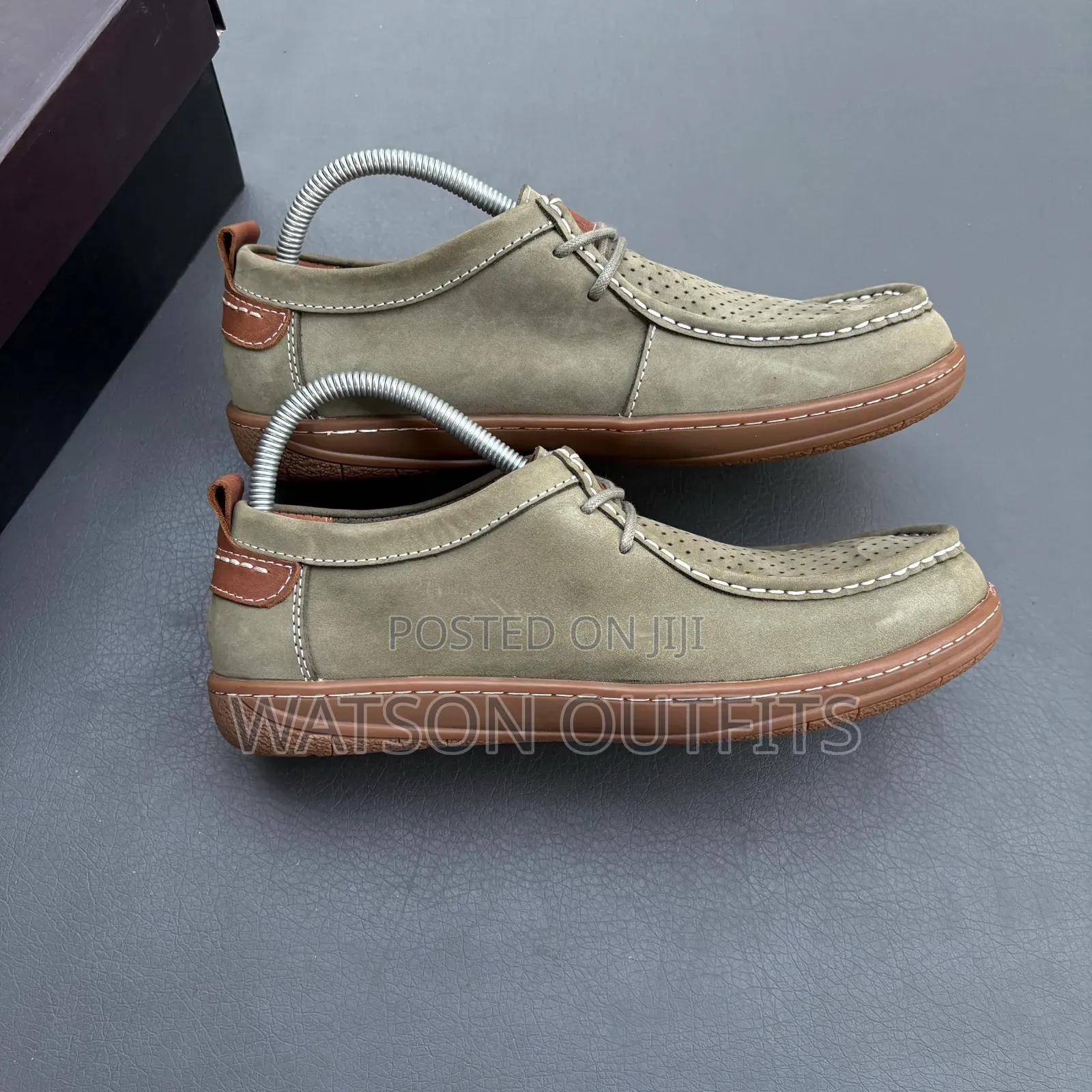 Viatu Classic Very Reluctant to Destruction or Long Last Shoes