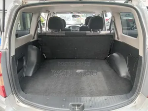 Toyota Succeed 2004 Silver