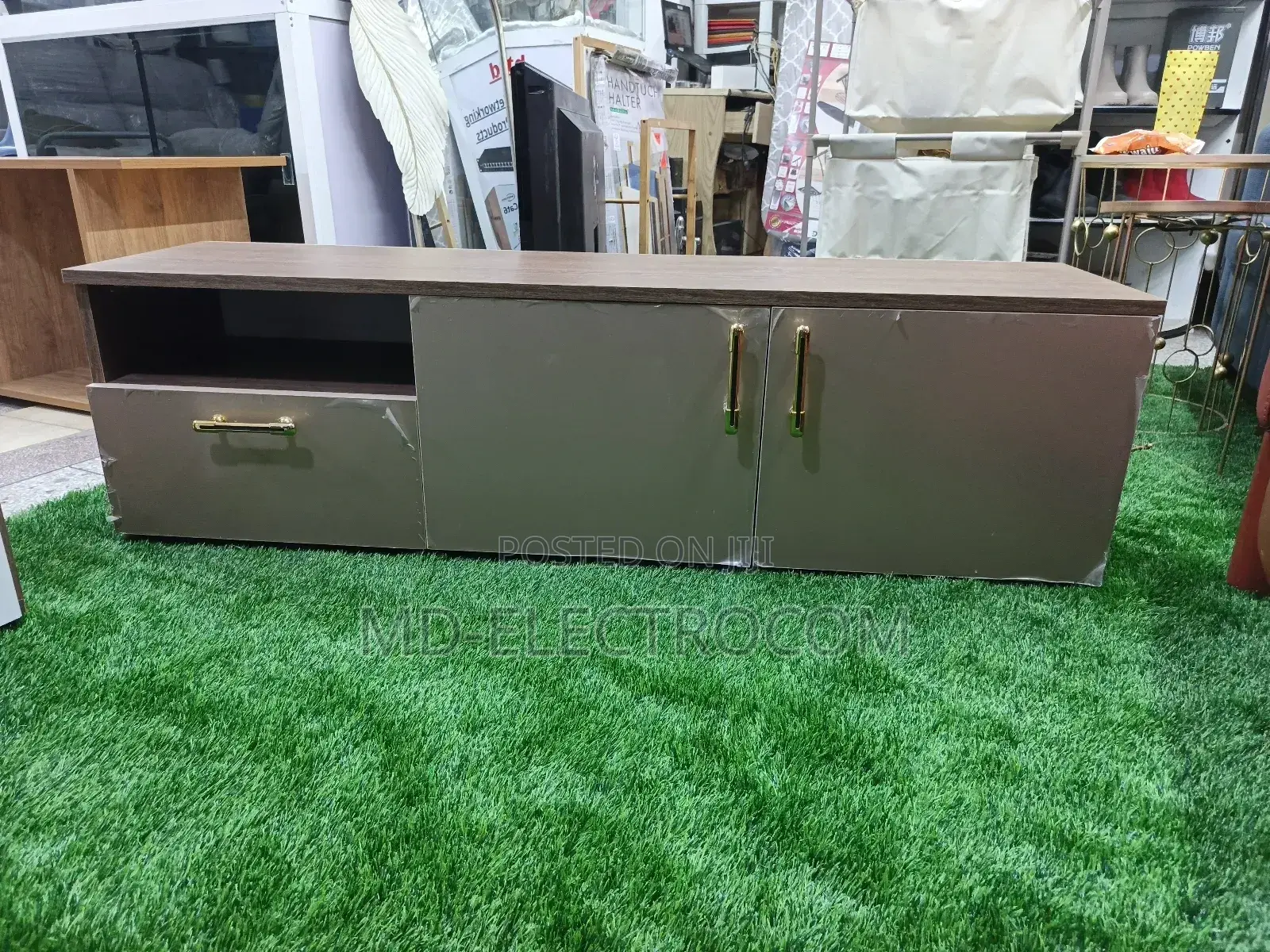 Tv Showcases