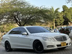 Mercedes-Benz E250 2012 White