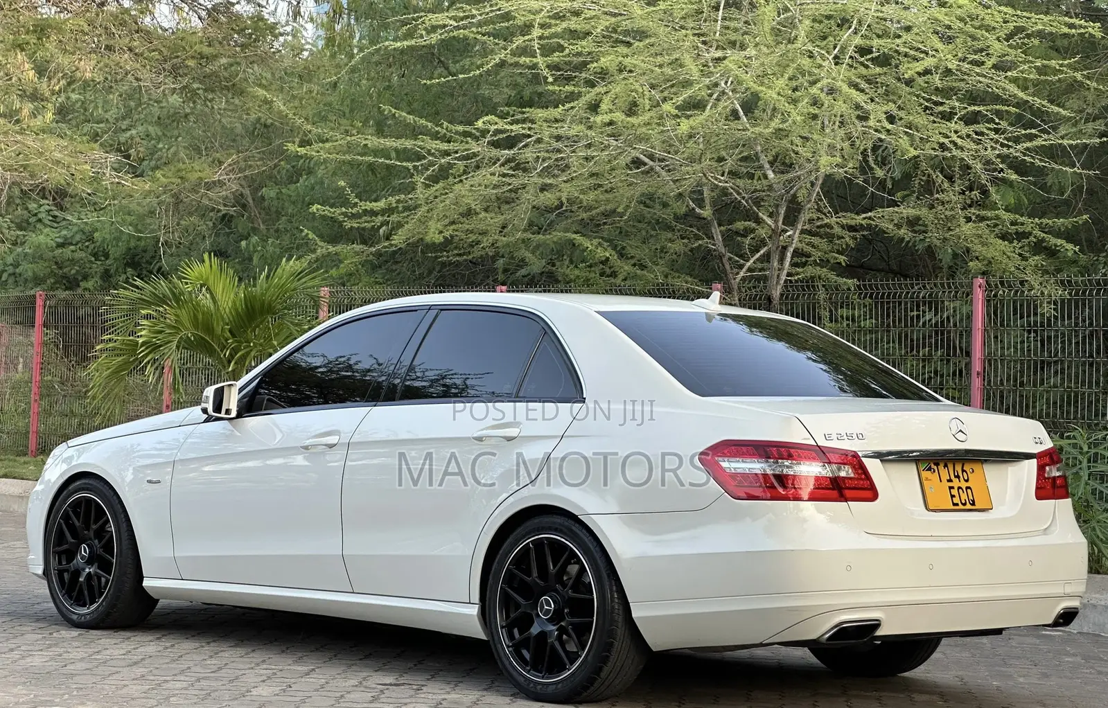Mercedes-Benz E250 2012 White