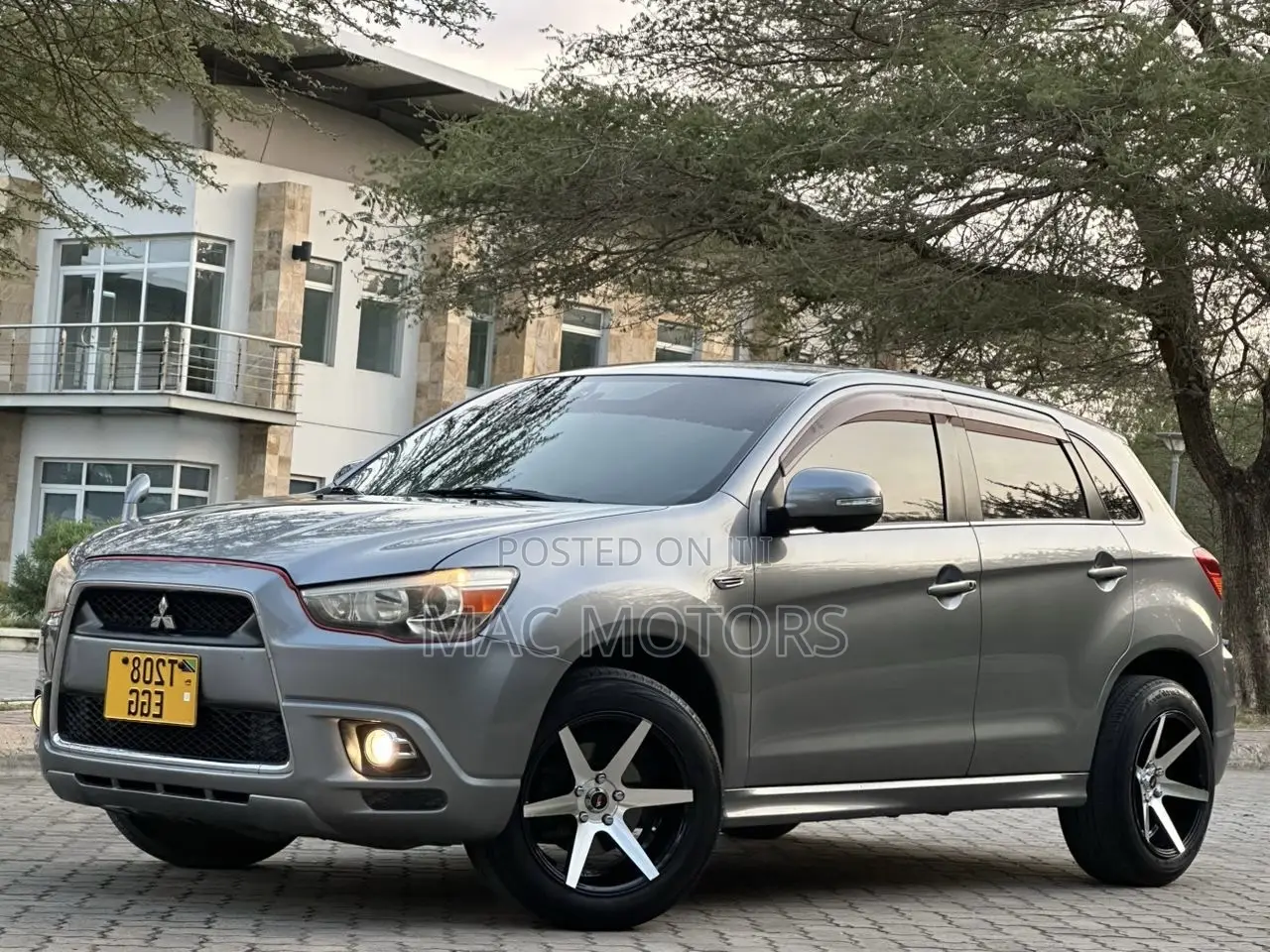 Mitsubishi RVR 2010 Gray