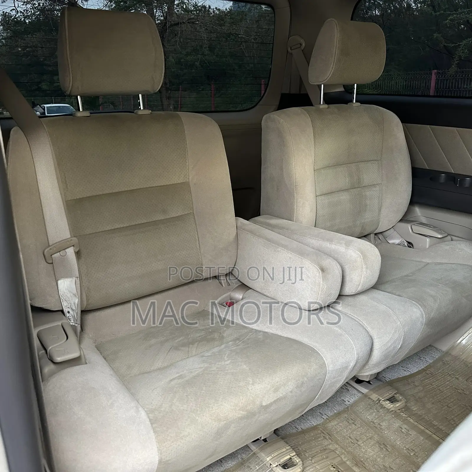 Toyota Alphard 2004 White