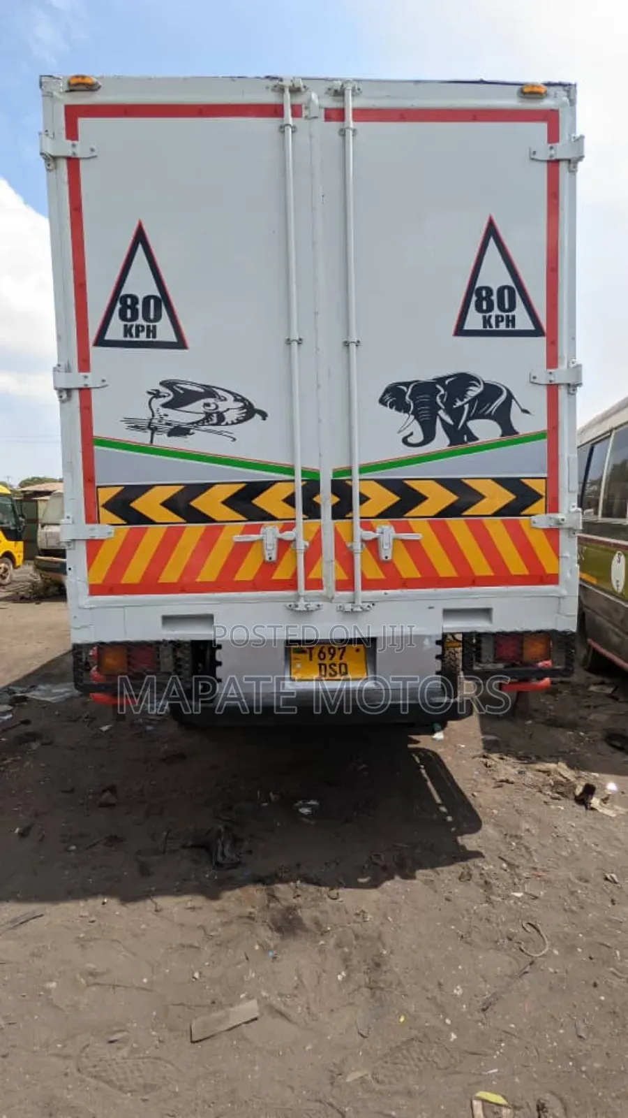 Mitsubishi Canter