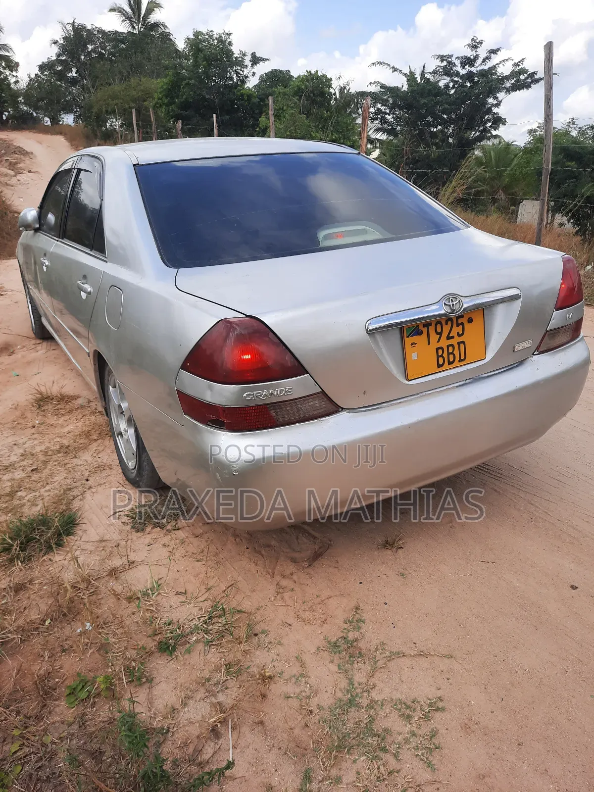 Toyota Mark II 2002 Silver