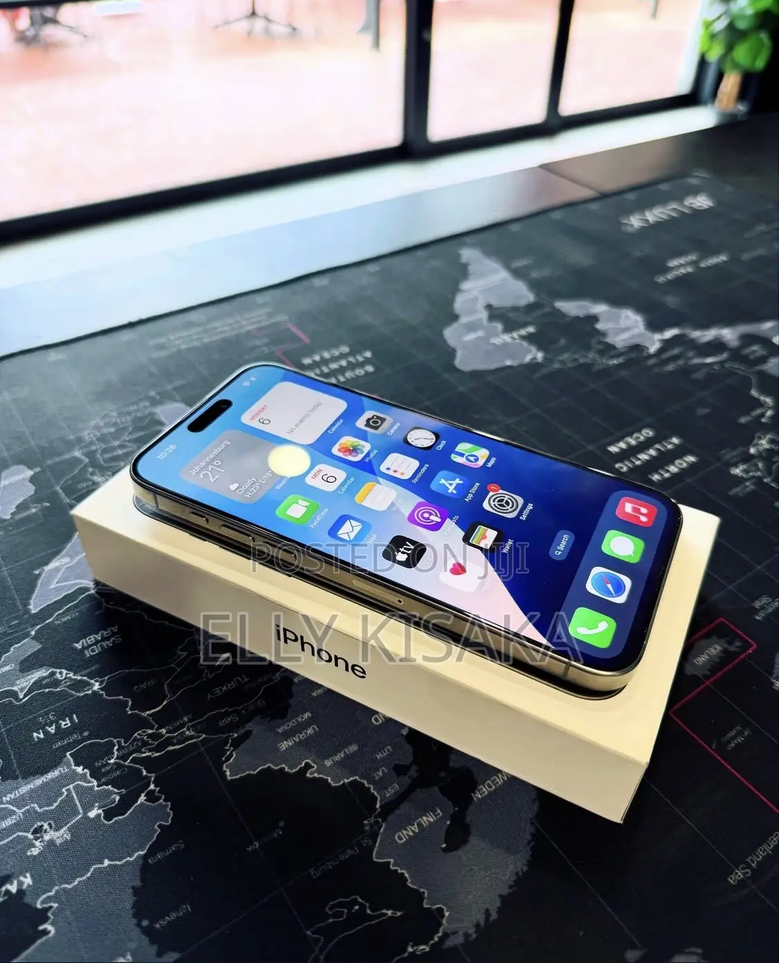New Apple iPhone 15 Pro Max 256 GB White