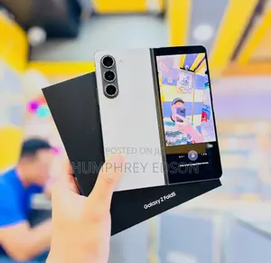 New Samsung Galaxy Z Fold 5 256 GB Gold