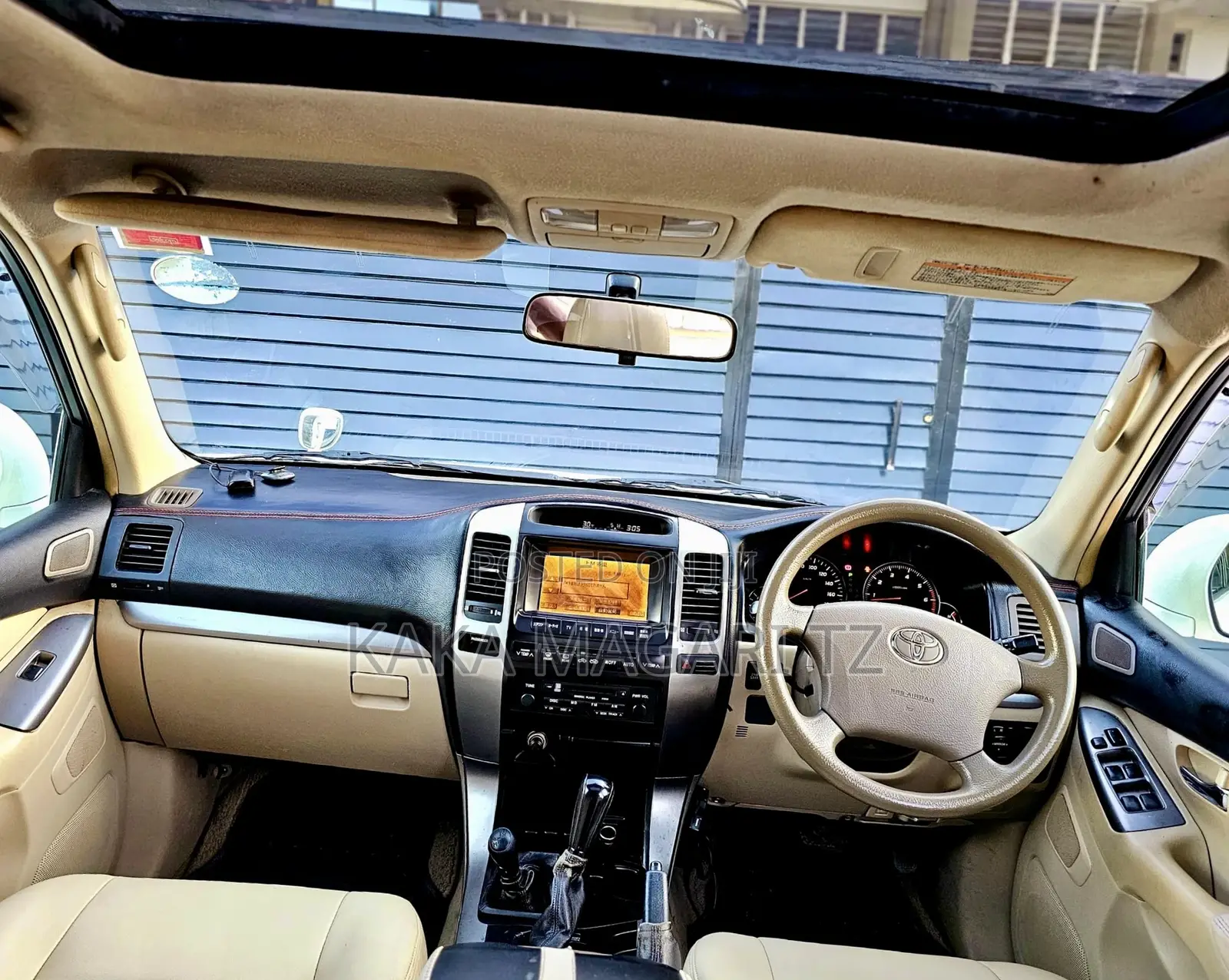 Toyota Land Cruiser Prado 2005 White