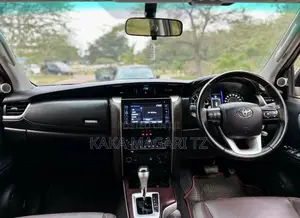 Toyota Fortuner 2018 Beige