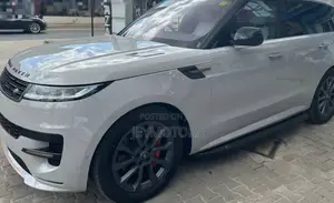 Land Rover Range Rover Sport 2022 White