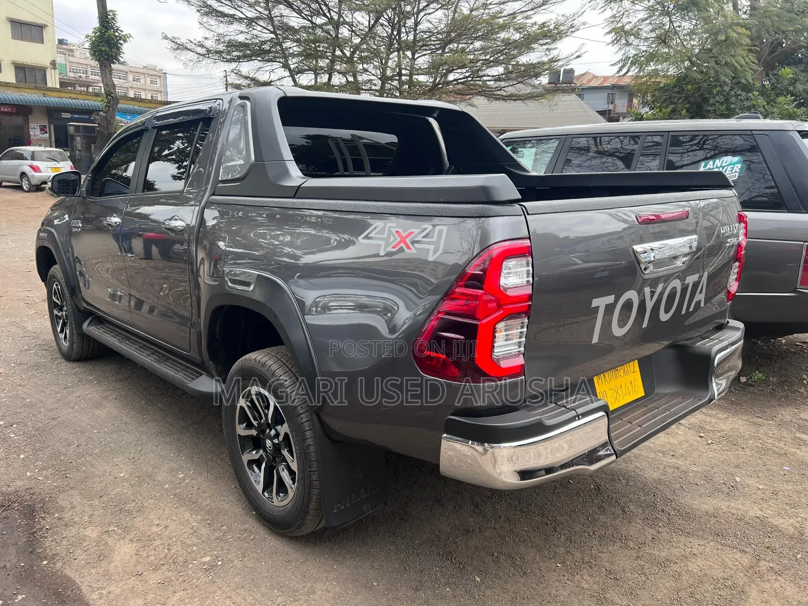 Toyota Hilux 2022 Gray