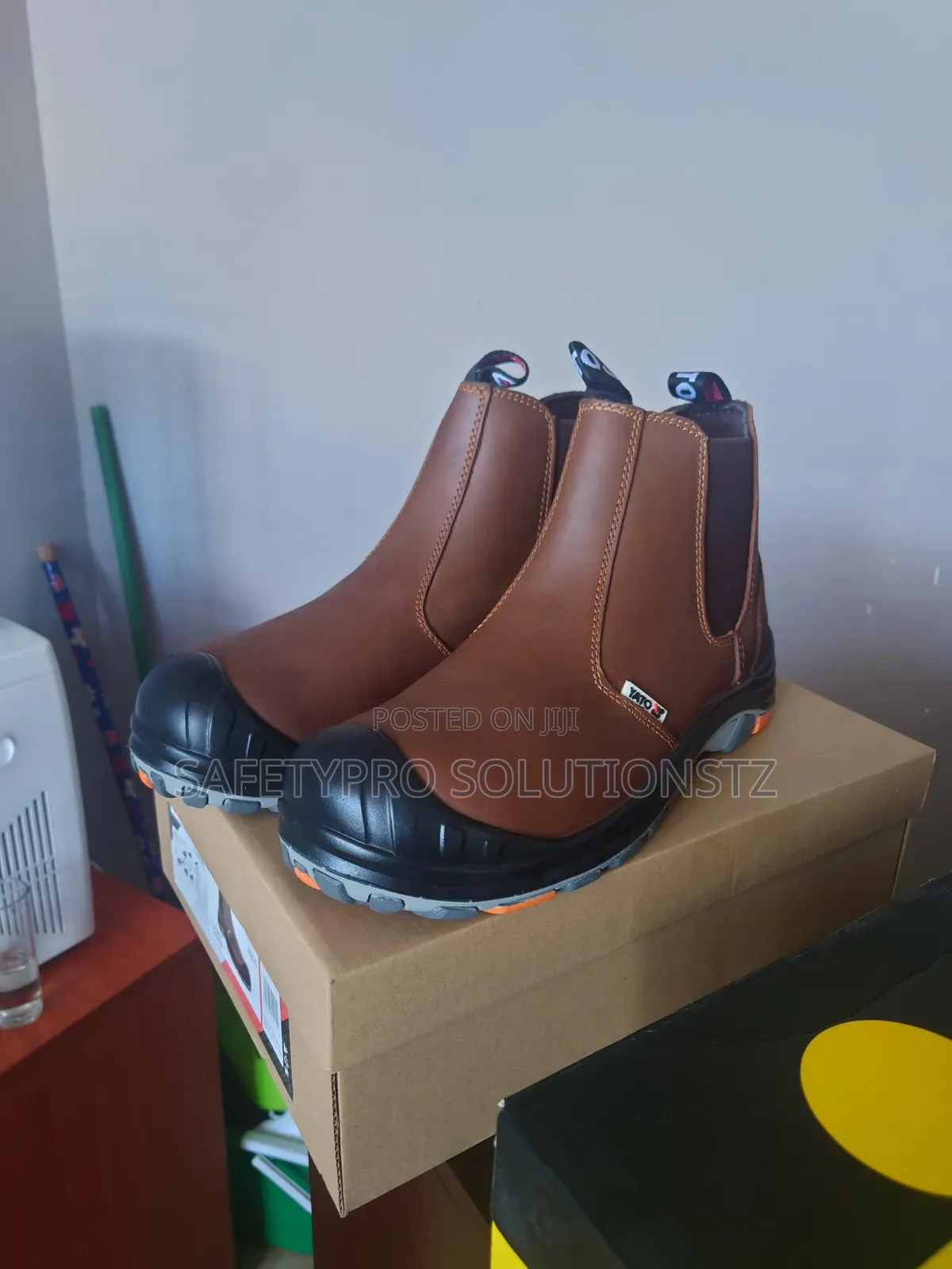 Yato Chelsea Safety Boots
