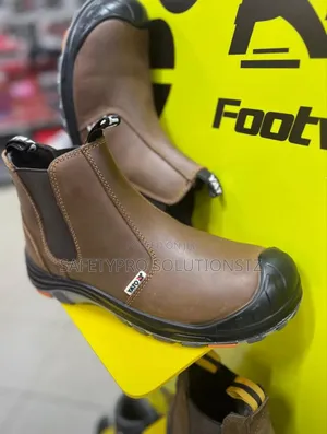 Yato Chelsea Safety Boots