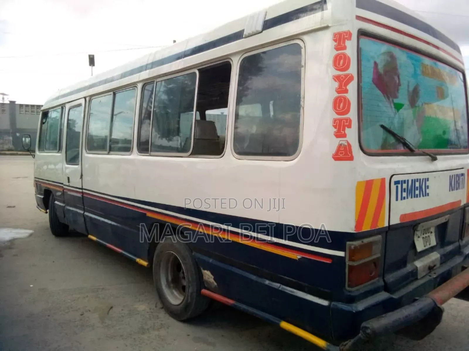 Toyota Coaster 2004 White