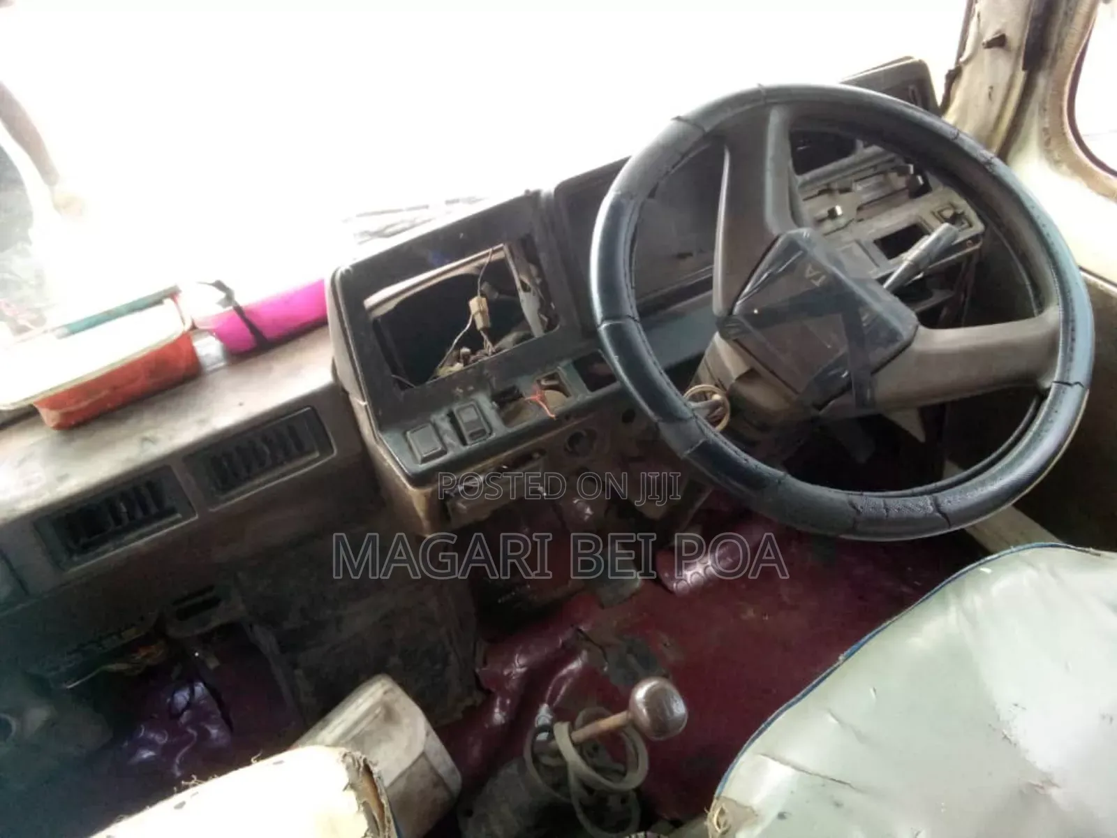 Toyota Coaster 2004 White