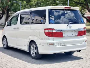 Toyota Alphard 2.4 Petrol FWD 2005 White