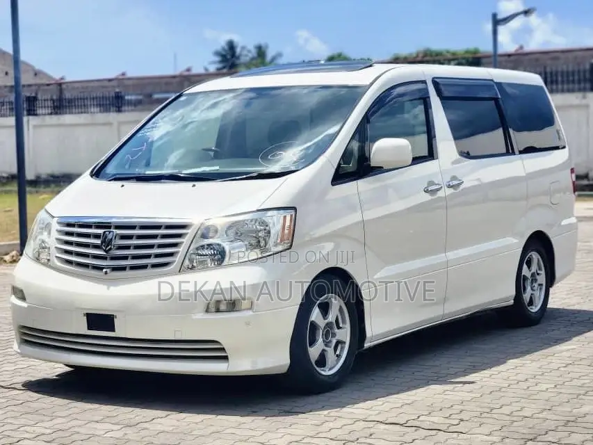 Toyota Alphard 2.4 Petrol FWD 2005 White