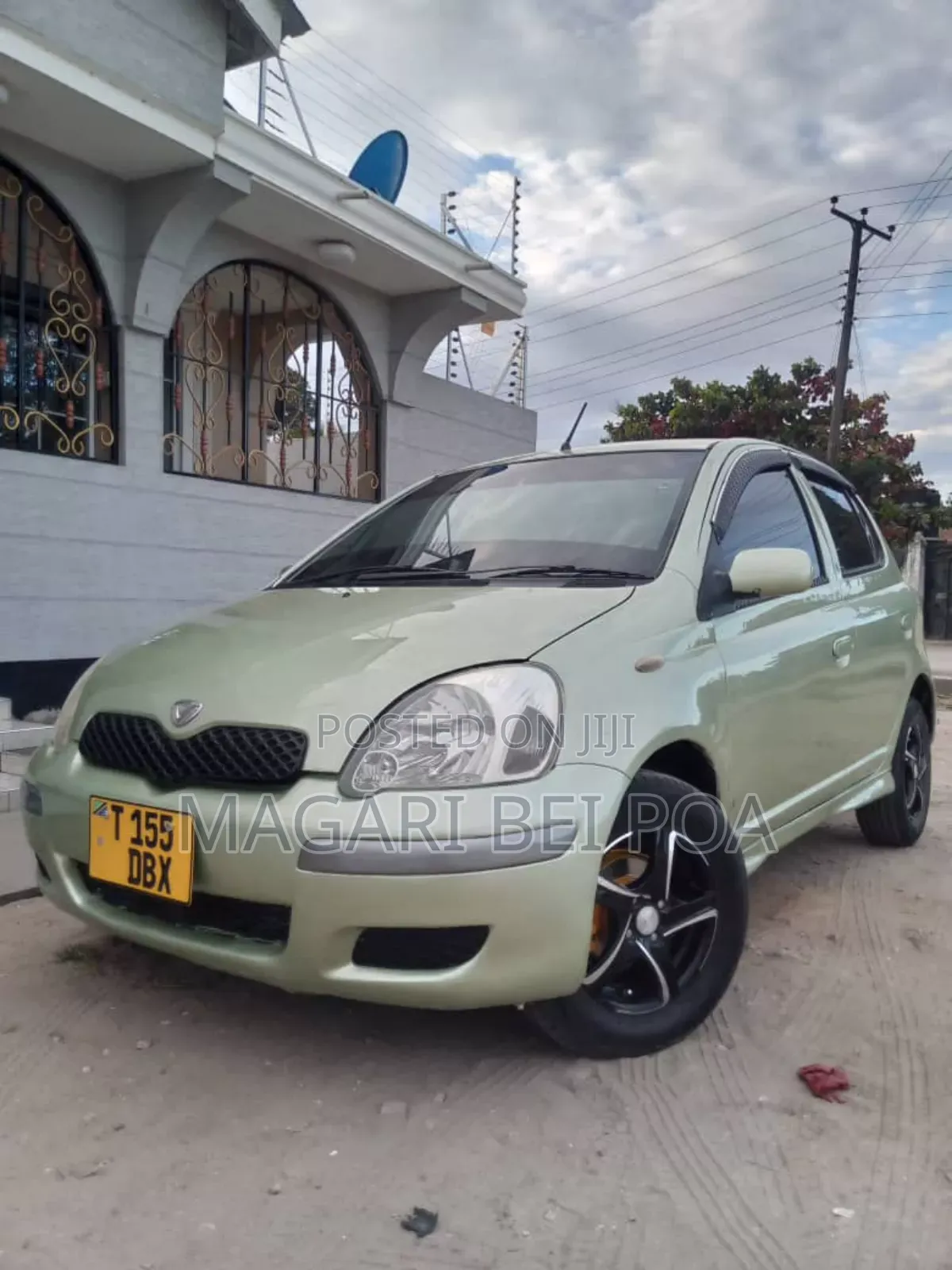 Toyota Vitz 2005 Beige