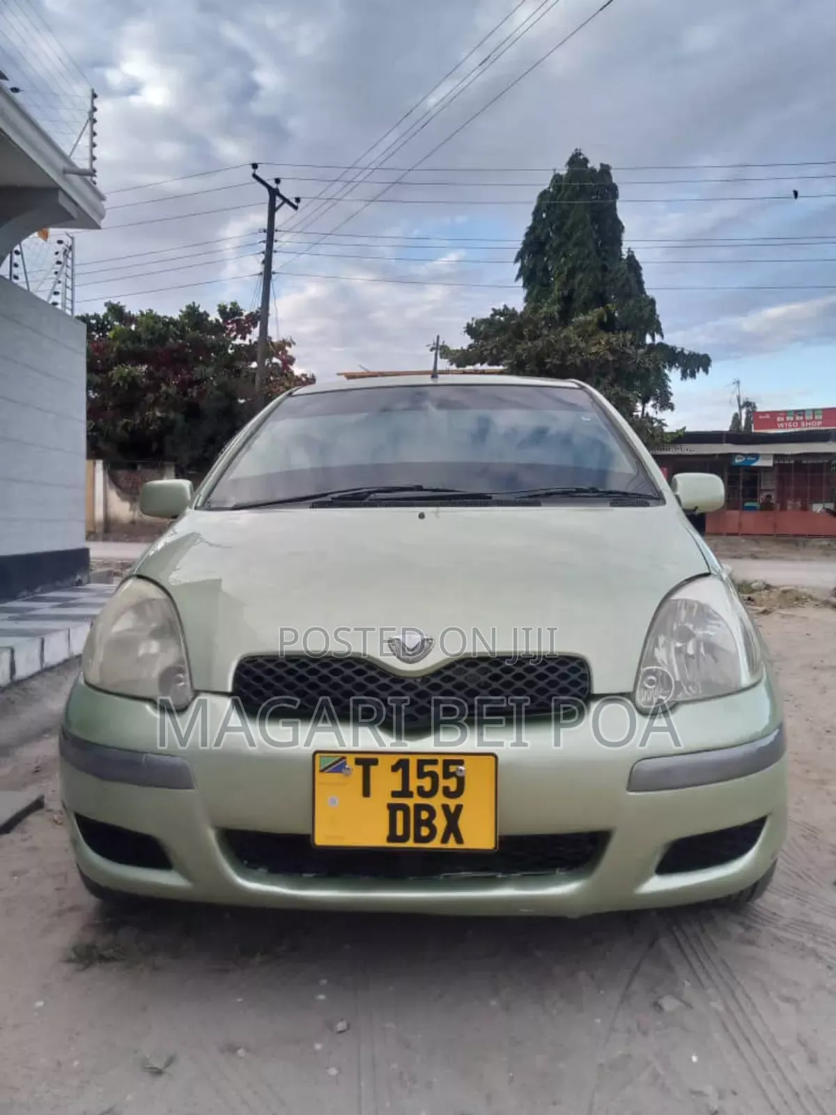 Toyota Vitz 2005 Beige