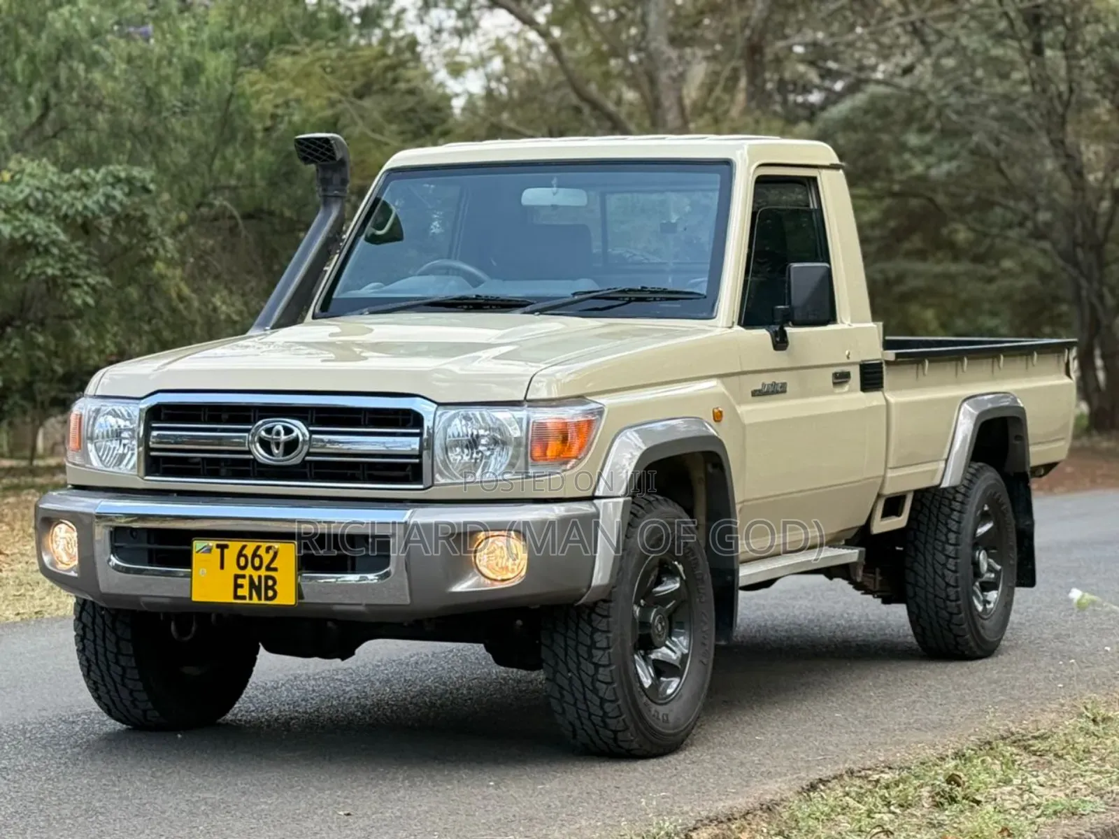 Toyota Land Cruiser 2009 Beige