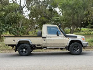 Toyota Land Cruiser 2009 Beige