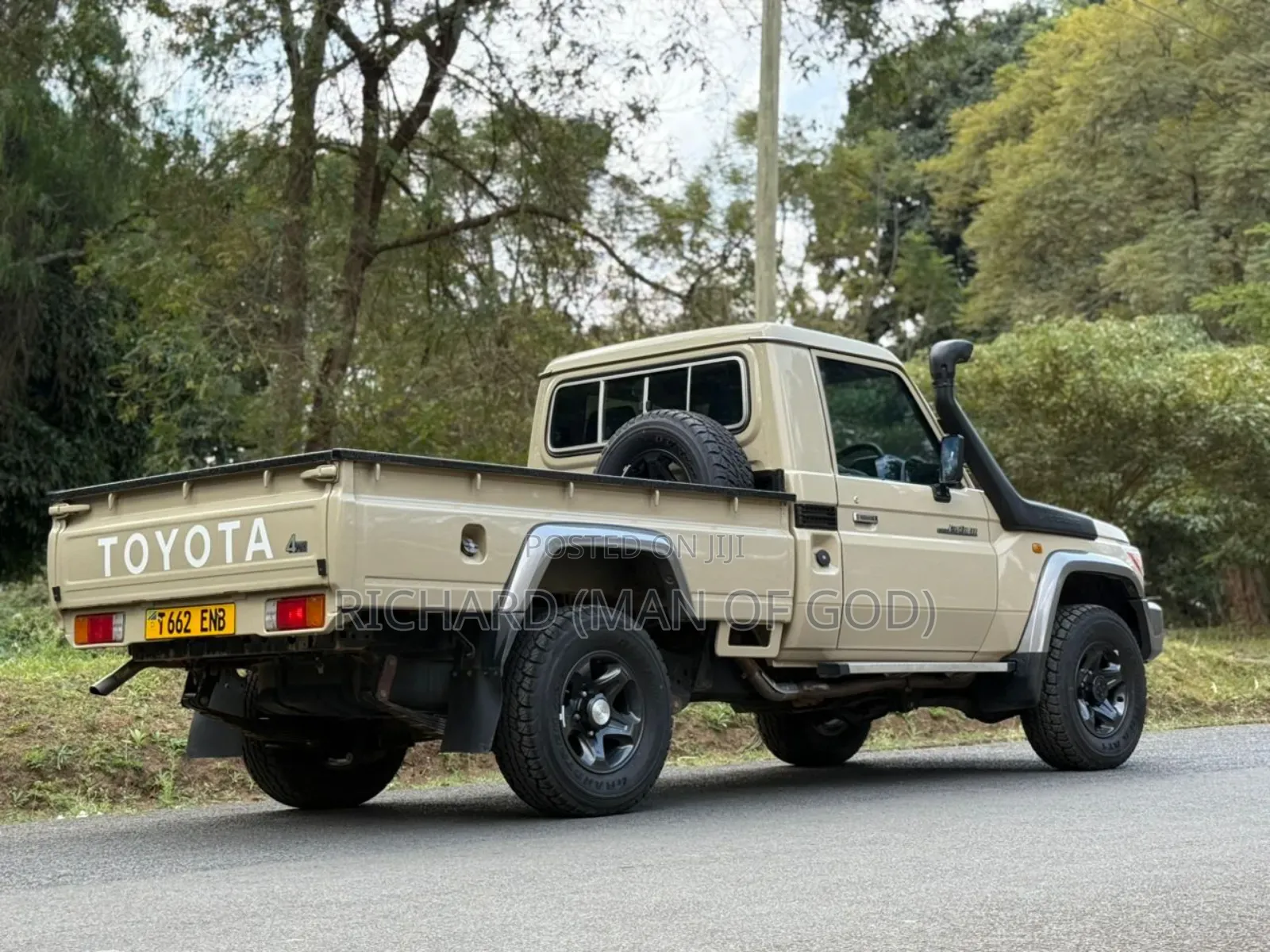 Toyota Land Cruiser 2009 Beige