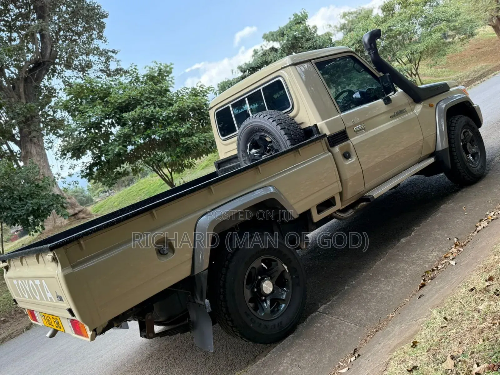 Toyota Land Cruiser 2009 Beige