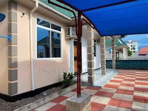 2bdrm House in Nyamhongolo Stand, Ilemela for rent