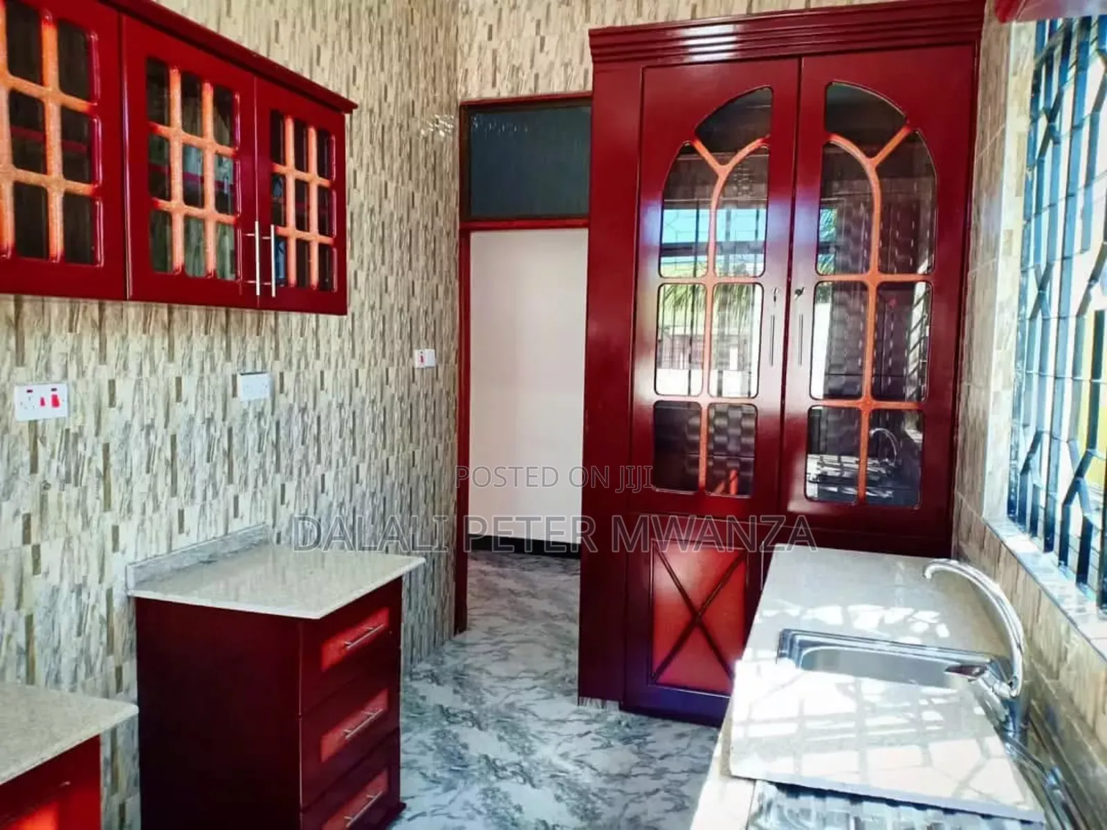 2bdrm House in Nyamhongolo Stand, Ilemela for rent