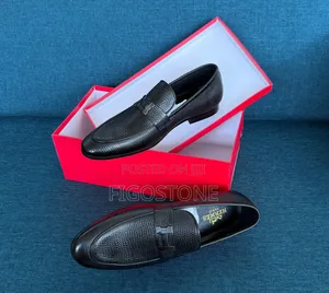 Black Hermes Moccasin
