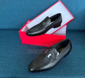 Black Hermes Moccasin