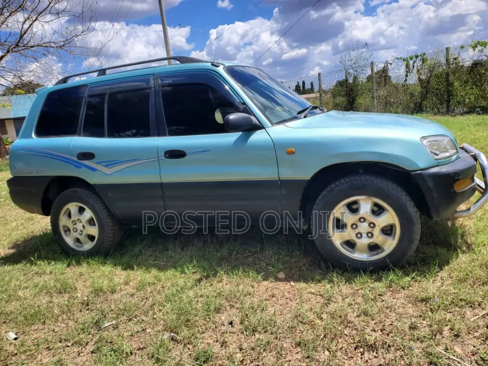 Toyota RAV4 1999 Blue