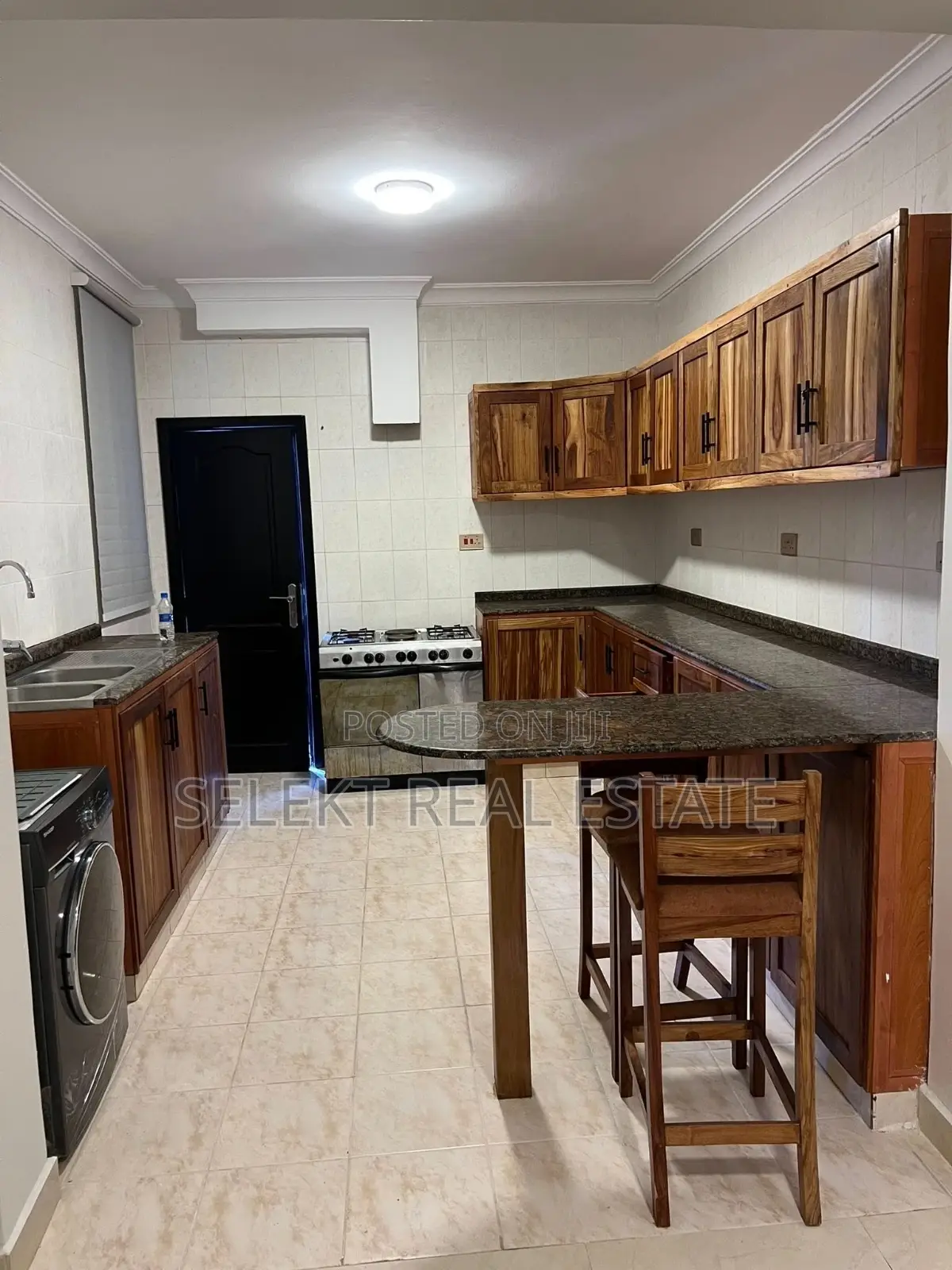 Furnished 3bdrm Apartment in Masaki for rent