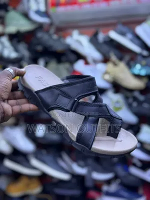 Sendo or Sandals Men's Best Fit Very Very Smart