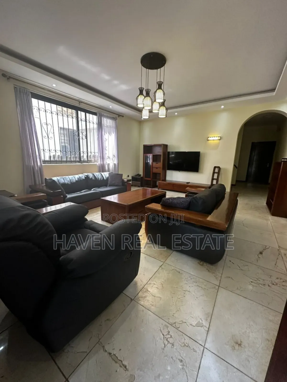 Furnished 4bdrm Villa in Masaki for rent