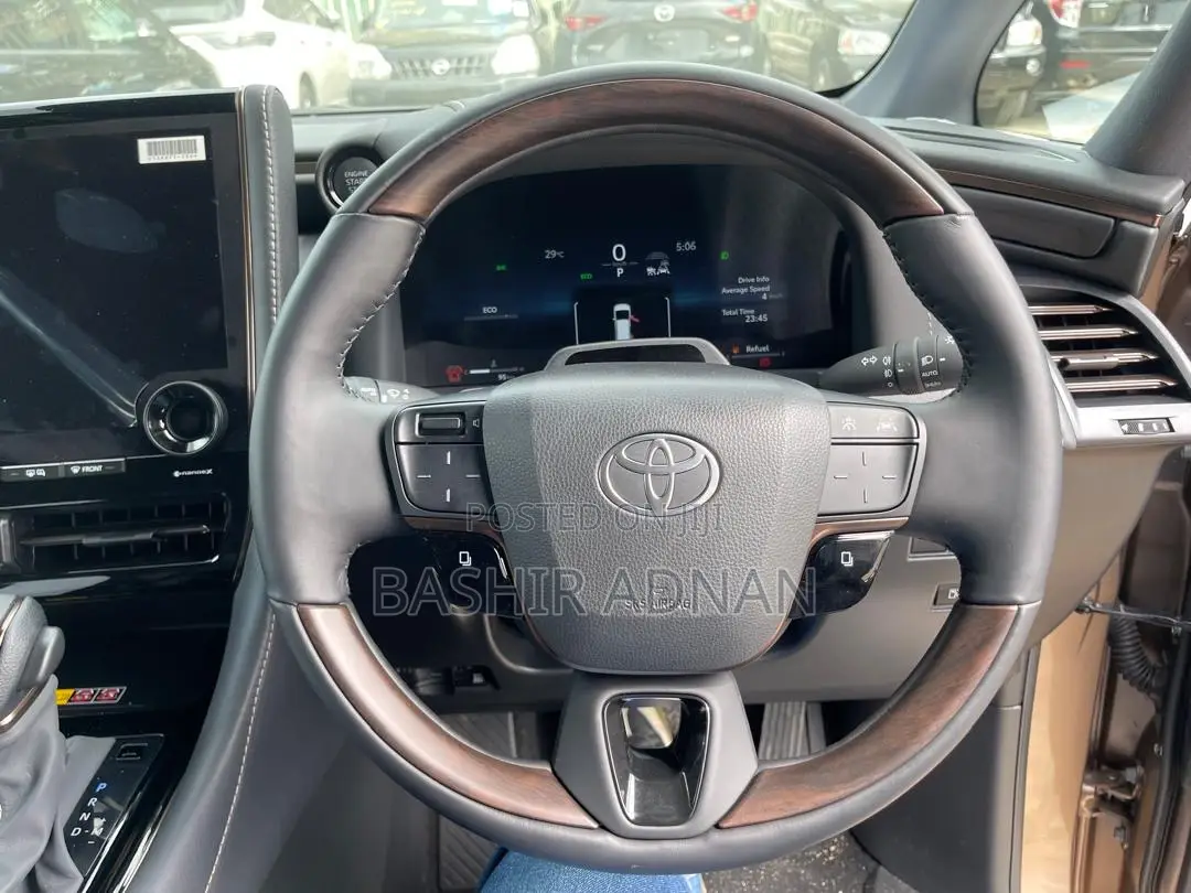 New Toyota Alphard 2024 Gold