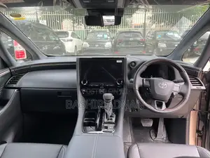 New Toyota Alphard 2024 Gold