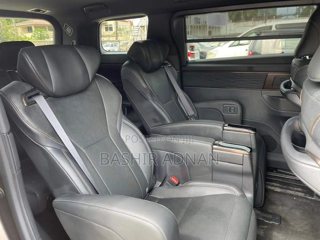New Toyota Alphard 2024 Gold