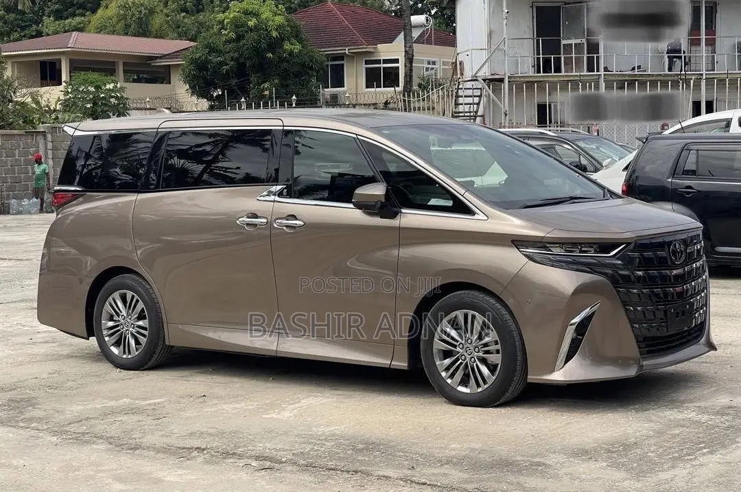 New Toyota Alphard 2024 Gold