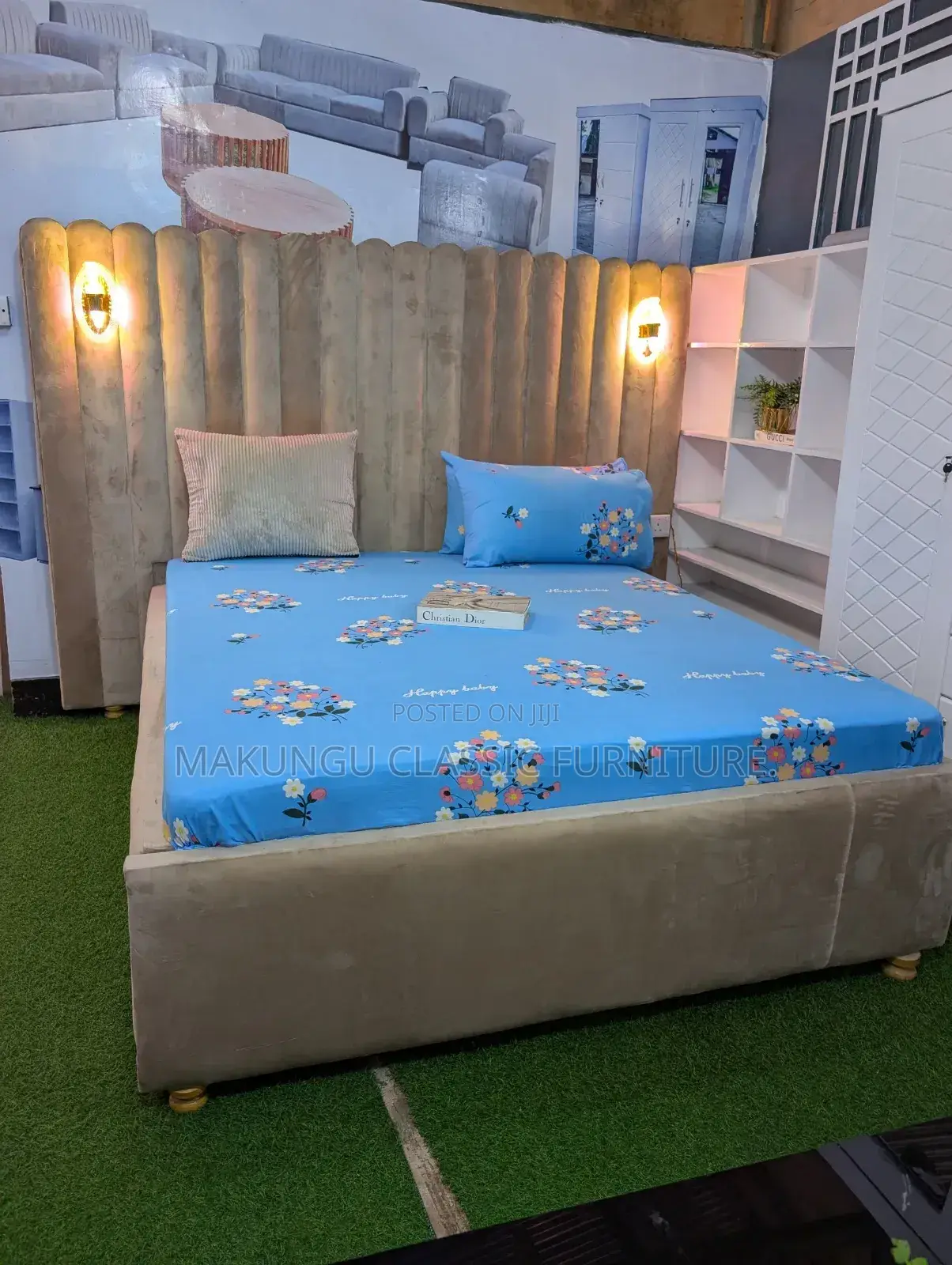 Latest and Wooden Bedsofa 5/6