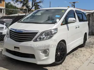 Toyota Alphard 2.4 Petrol FWD 2009 White