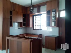 Kitchen Cabinets Design