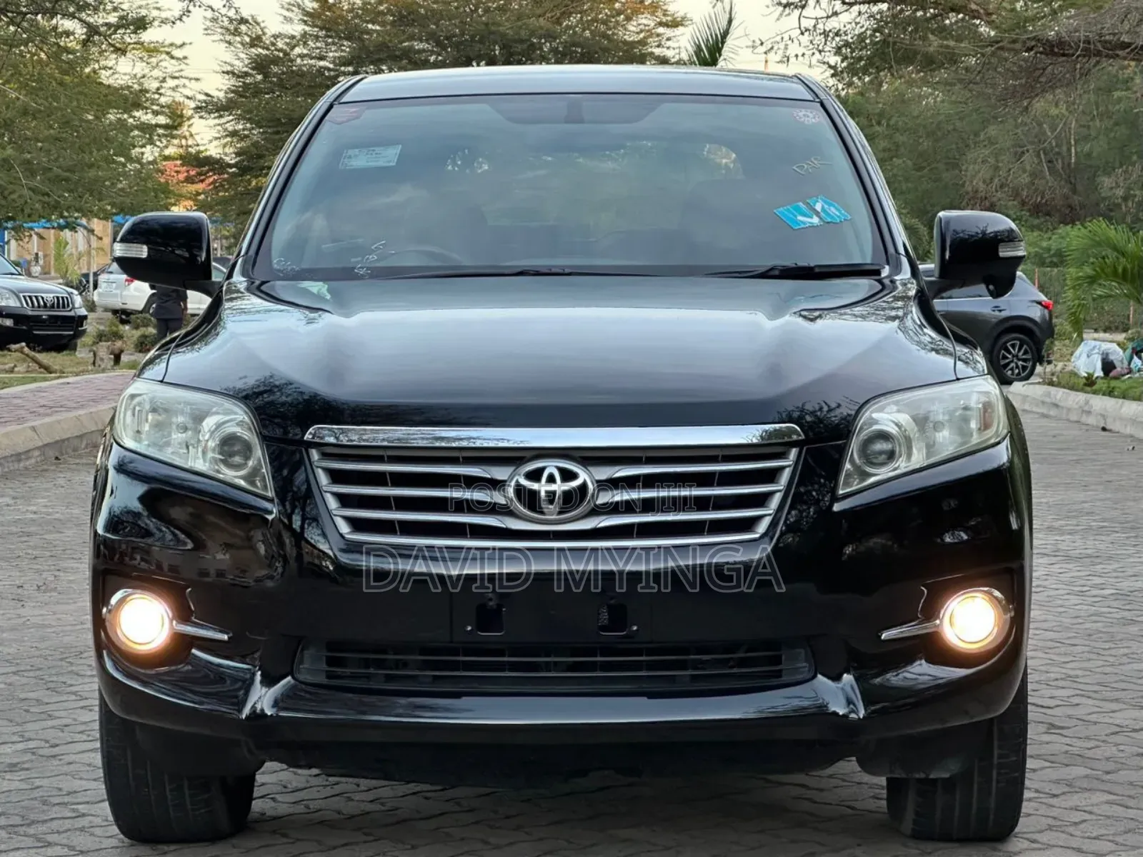 Toyota Vanguard 2010 Black
