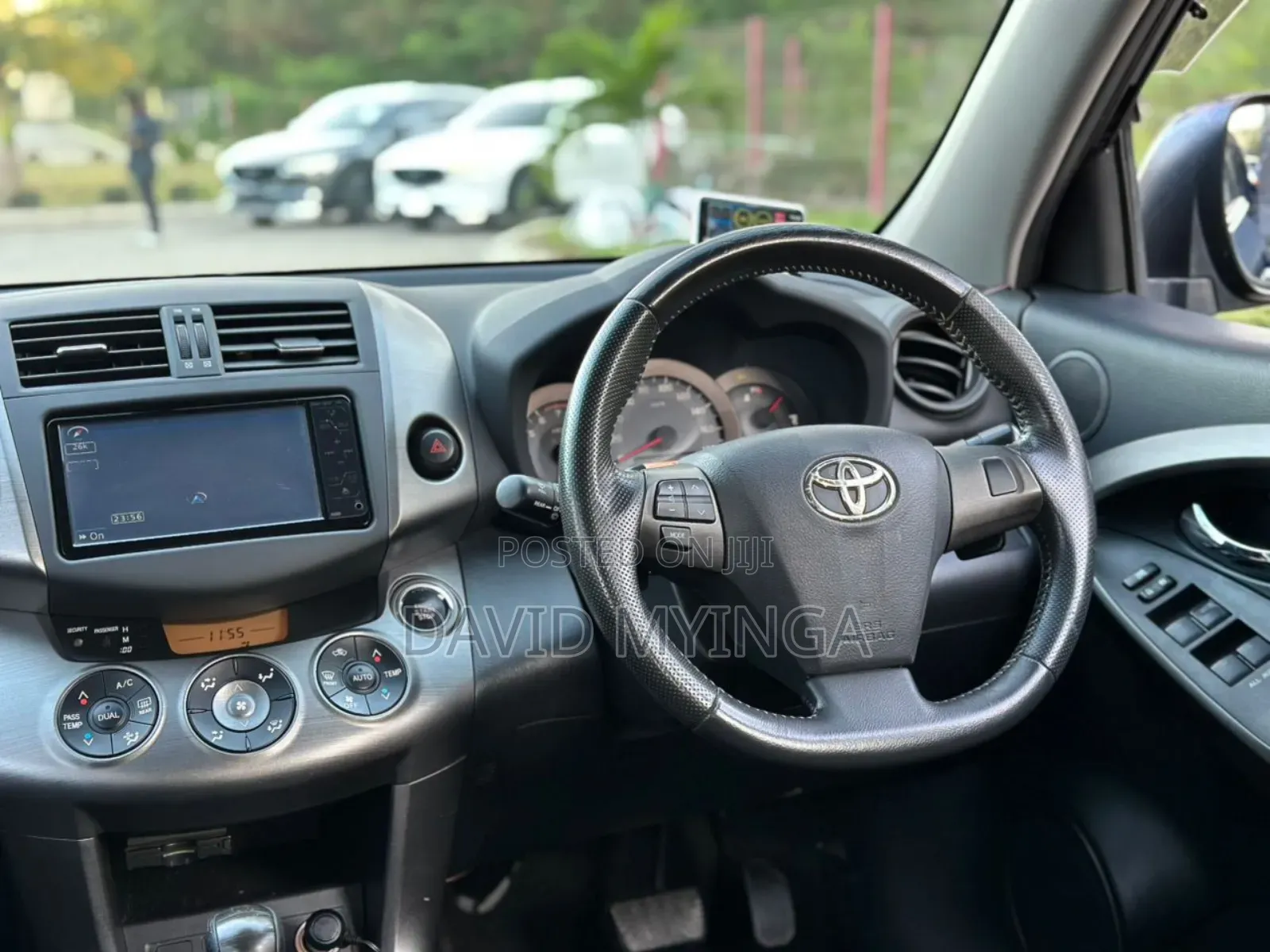 Toyota Vanguard 2010 Black